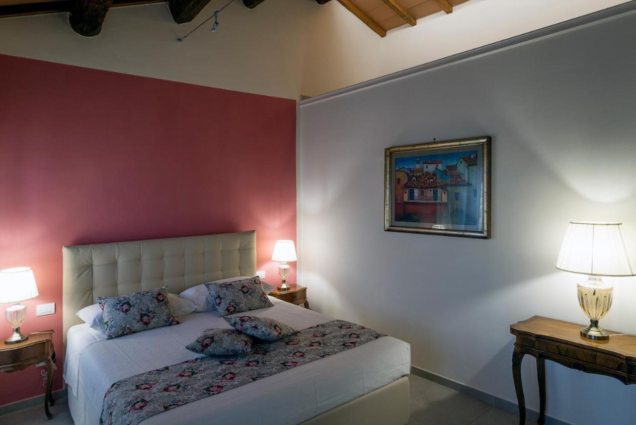 Dimo' Re Bed and Breakfast Farnese Exteriör bild