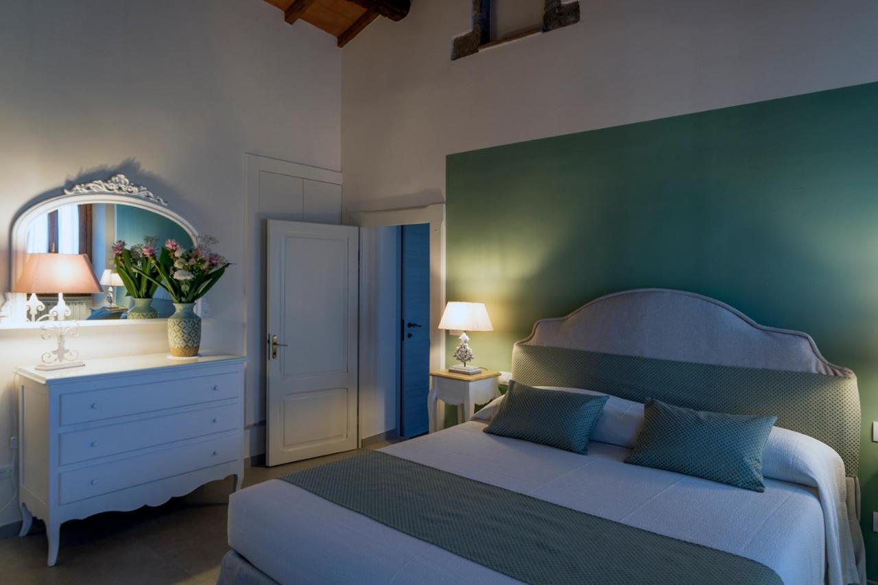 Dimo' Re Bed and Breakfast Farnese Exteriör bild