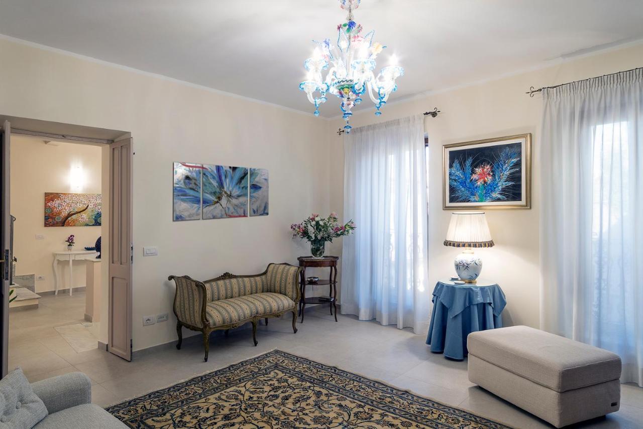 Dimo' Re Bed and Breakfast Farnese Exteriör bild